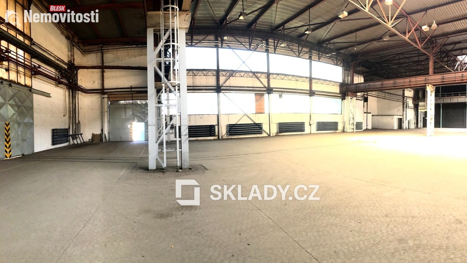 Pronájem skladu 500 m², Moravský Krumlov