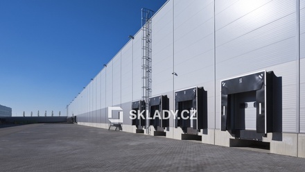 Pronájem skladu 3 000 m², Mladá Boleslav III