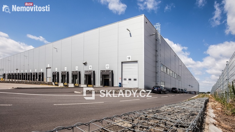 Pronájem skladu 3 000 m², Mladá Boleslav III