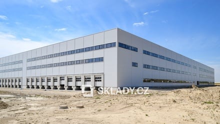 Pronájem skladu 1 700 m², Trnava, Slovensko