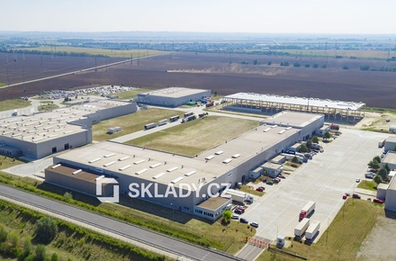 Pronájem skladu 1 700 m², Trnava, Slovensko