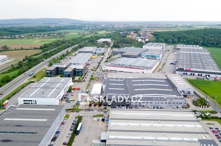 Pronájem skladu 5 000 m², Modřice