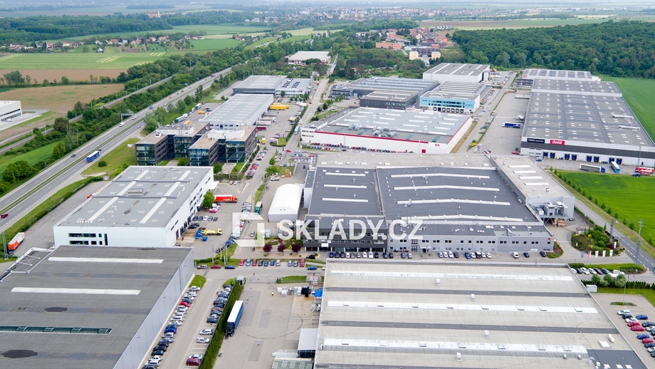 Pronájem sklady, 12 000 m² - Modřice
