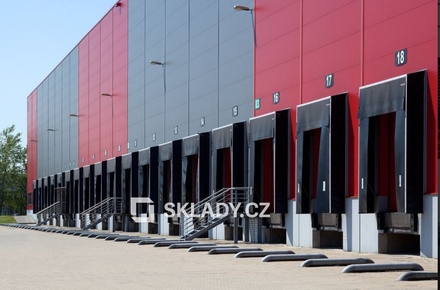 Pronájem skladu 3 300 m², Plzeň