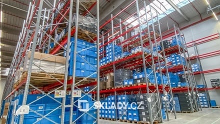 Pronájem skladu 2 500 m², Žatec