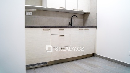 Pronájem kanceláře 50 m², Cheb