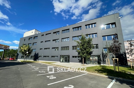 Pronájem kanceláře 50 m², Cheb