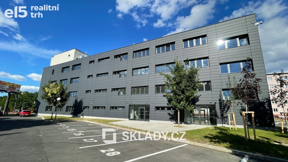 Pronájem kanceláře, 50 m² - Cheb