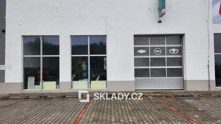 Pronájem skladu 500 m², Chomutov