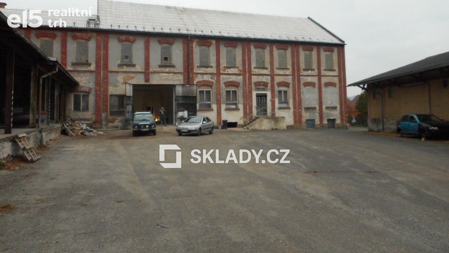 Prodej pozemky pro komerční výstavbu, 25 000 m² - Cvikov