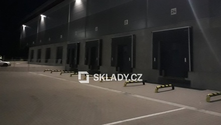 Pronájem skladu 3 000 m², Praha - Horní Počernice
