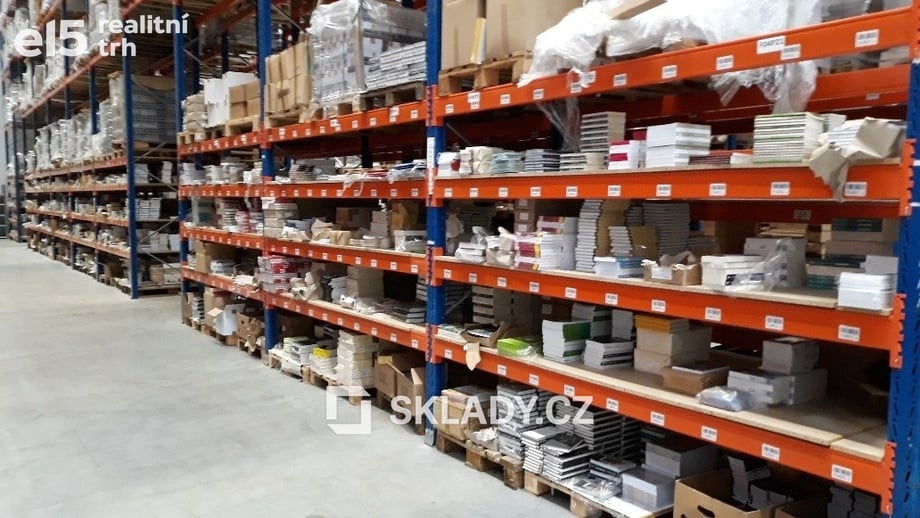 Pronájem skladu 3 000 m², Praha - Horní Počernice