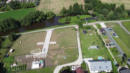 Prodej stavebního pozemku 1 690 m², Chodouň