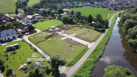 Prodej stavebního pozemku 1 690 m², Chodouň