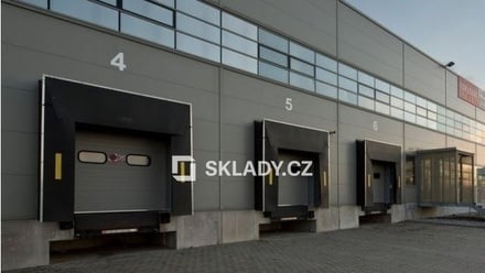 Pronájem skladu 10 000 m², Cerhovice