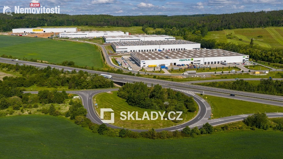 Pronájem skladu 10 000 m², Cerhovice