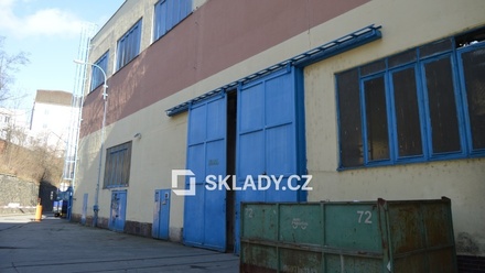 Pronájem skladu 1 000 m², Praha