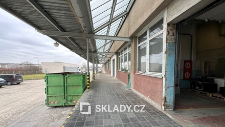Pronájem skladu 1 250 m², Most