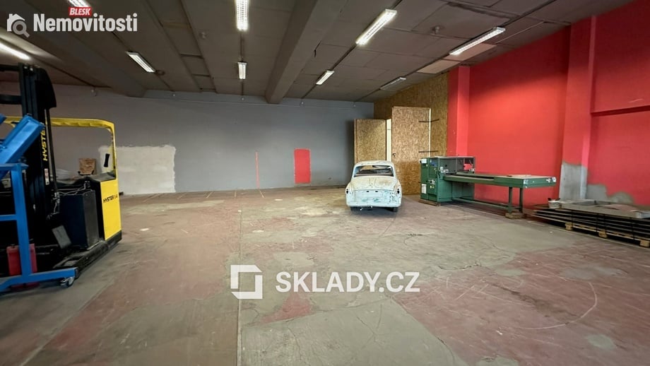 Pronájem skladu 1 250 m², Most