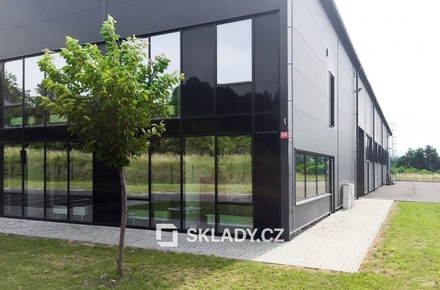 Pronájem skladu 5 500 m², Žatec