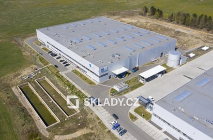 Pronájem skladu 1 800 m², Česká Lípa