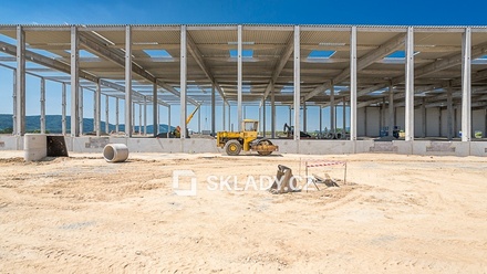 Pronájem skladu 4 300 m², Chomutov