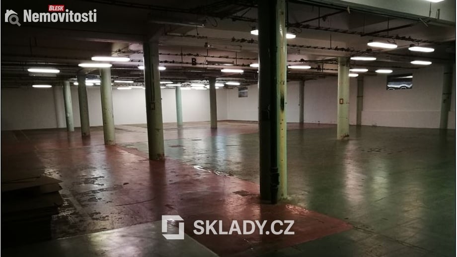 Pronájem skladu 1 000 m², Jablonec nad Nisou