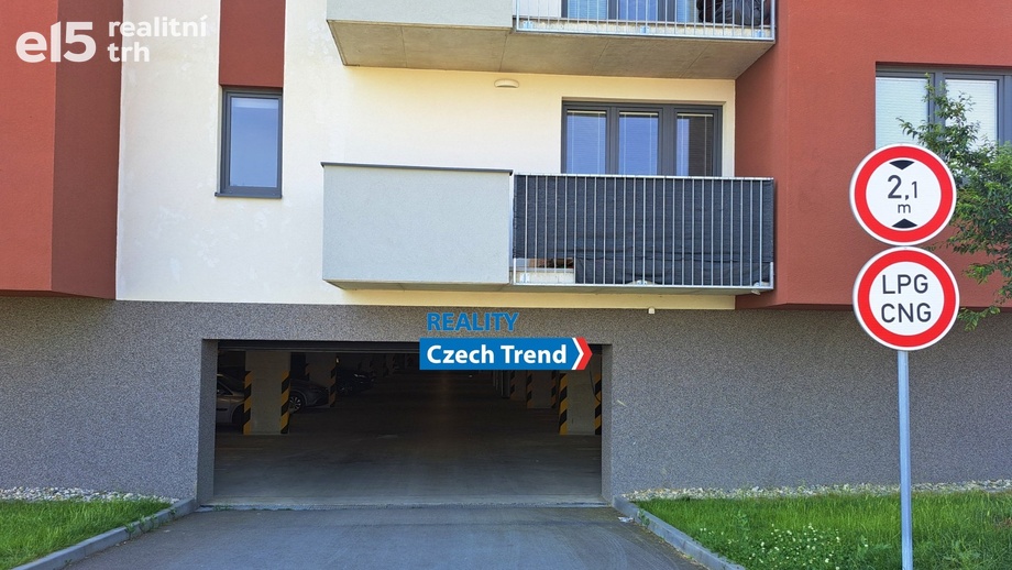 Pronájem garážové stání, 16 m² - Olomouc - Řepčín