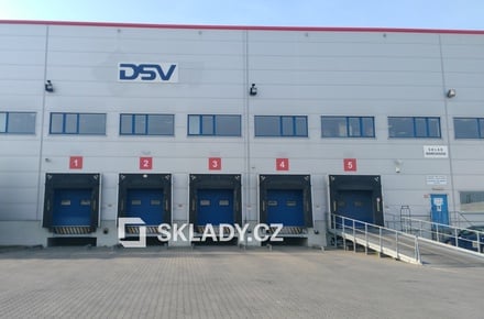 Pronájem skladu 5 000 m², Hostivice