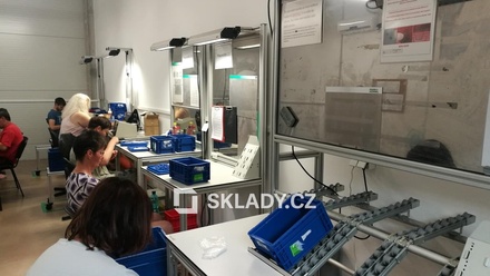 Pronájem skladu 2 000 m², Třebíč - Pocoucov