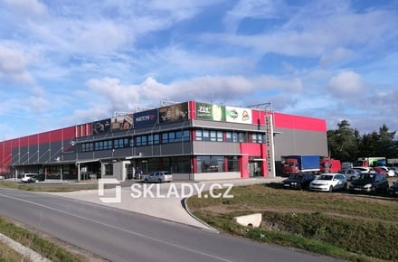 Pronájem skladu 2 000 m², Třebíč - Pocoucov