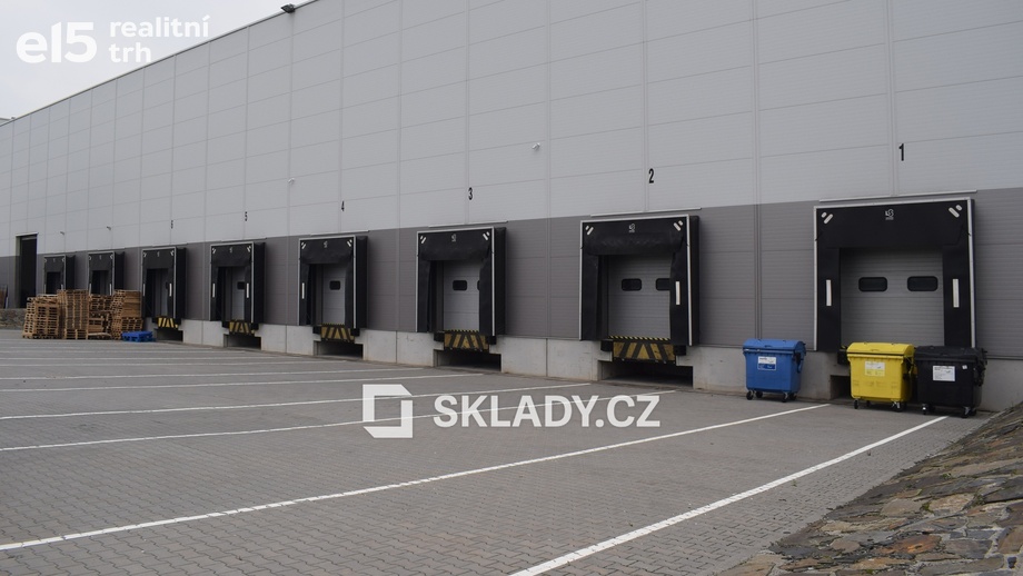 Pronájem skladu 1 500 m², Ostrava - Hrabová
