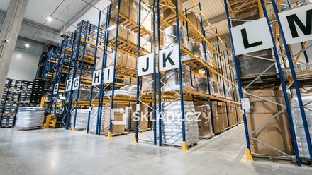 Pronájem skladu 1 500 m², Nivnice