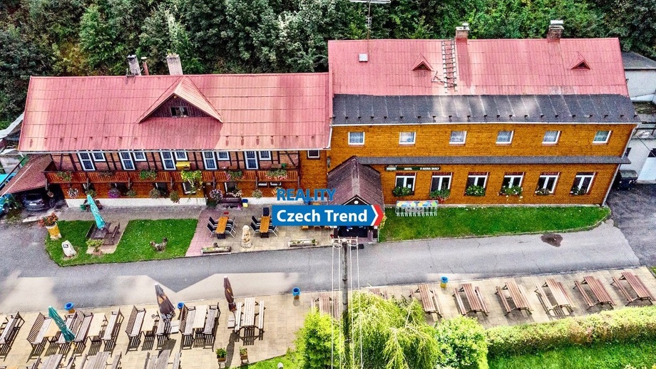 Prodej ubytování, 1 900 m² - Spálov