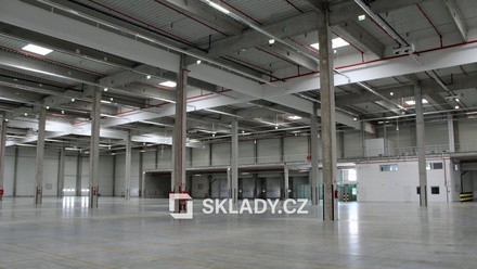 Pronájem skladu 8 800 m², Lipník nad Bečvou