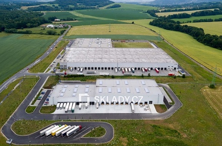 Pronájem skladu 1 200 m², Nový Jičín