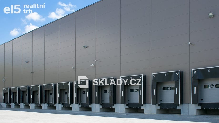 Pronájem skladu 3 000 m², Holubice
