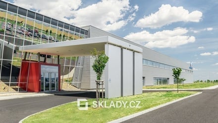 Pronájem skladu 9 100 m², Žatec