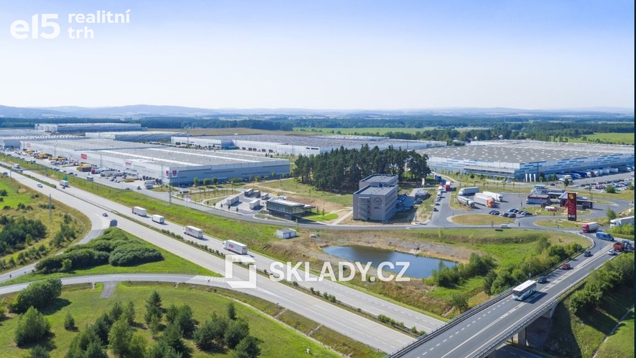 Pronájem skladu 13 000 m², Bor