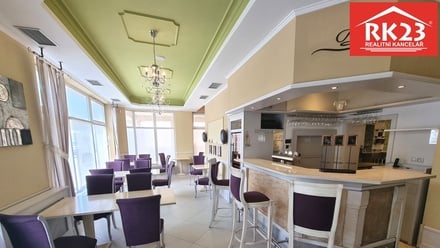 Prodej obchodního prostoru 150 m², Mariánské Lázně