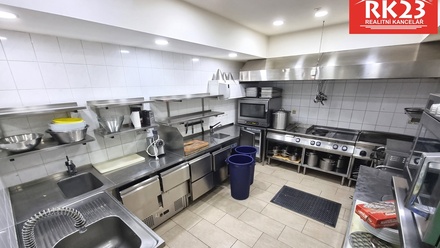 Prodej obchodního prostoru 150 m², Mariánské Lázně