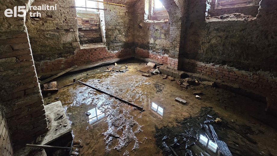Pronájem obchodní prostory, 130 m² - Mariánské Lázně