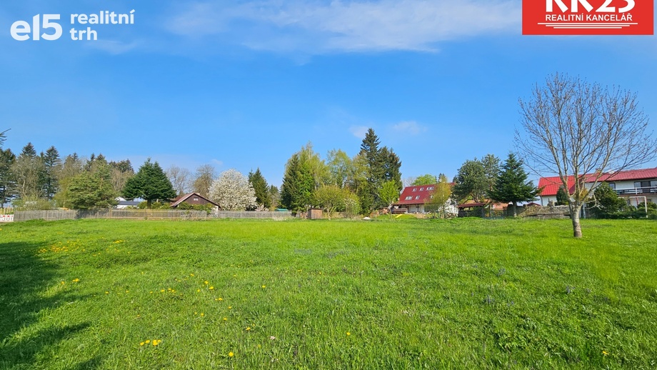 Prodej stavebního pozemku 943 m², Zádub-Závišín