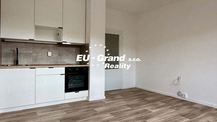 Pronájem byty 2+kk, 42 m² - Varnsdorf