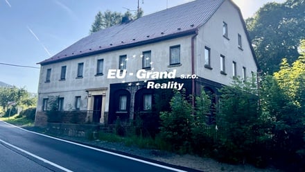 Prodej rodinného domu 450 m², Dolní Podluží