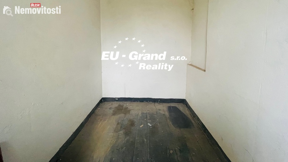 Pronájem skladu 26 m², Lipová