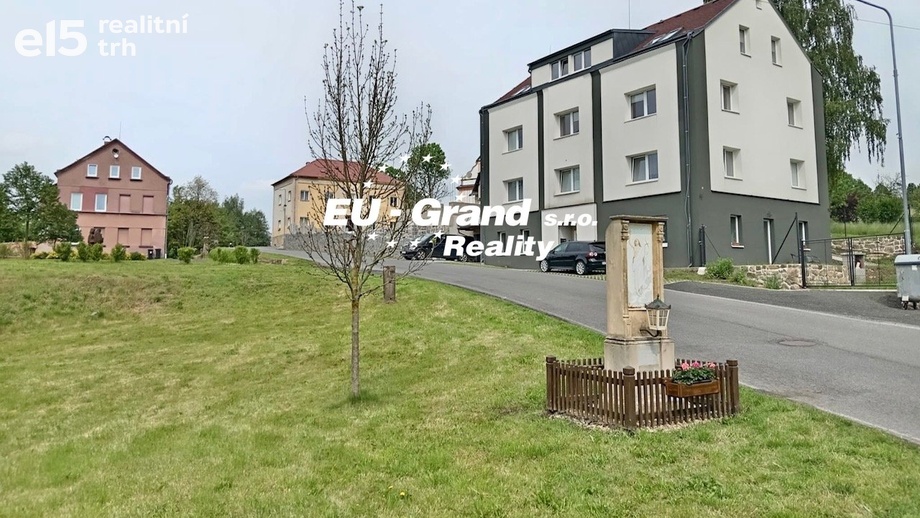 Pronájem byty 1+kk, 27 m² - Lipová