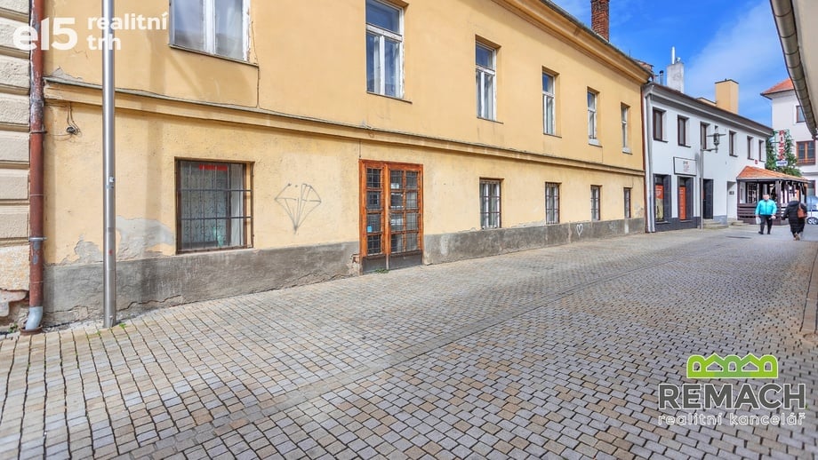 Pronájem obchodního prostoru 125 m², Uherské Hradiště