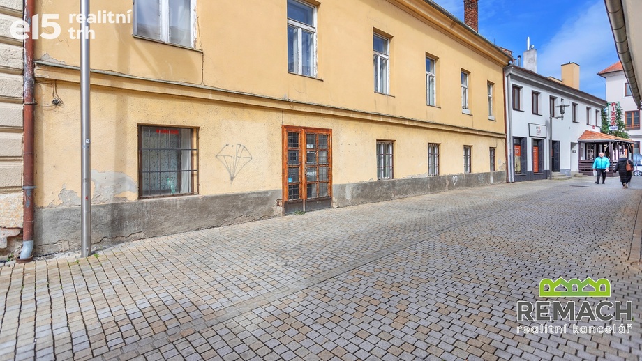 Pronájem obchodního prostoru 125 m², Uherské Hradiště