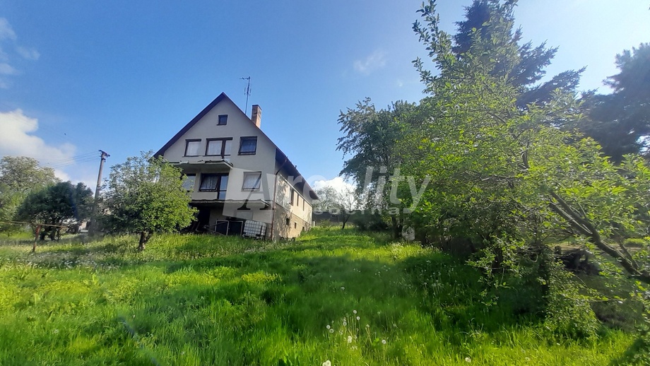 Prodej rodinné domy, 286 m² - Horní Krupá